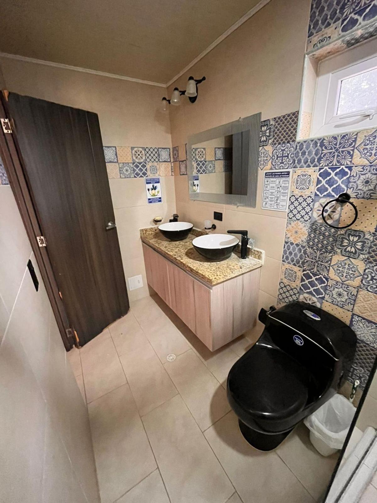 فندق Orange House Downtown San Andrés المظهر الخارجي الصورة